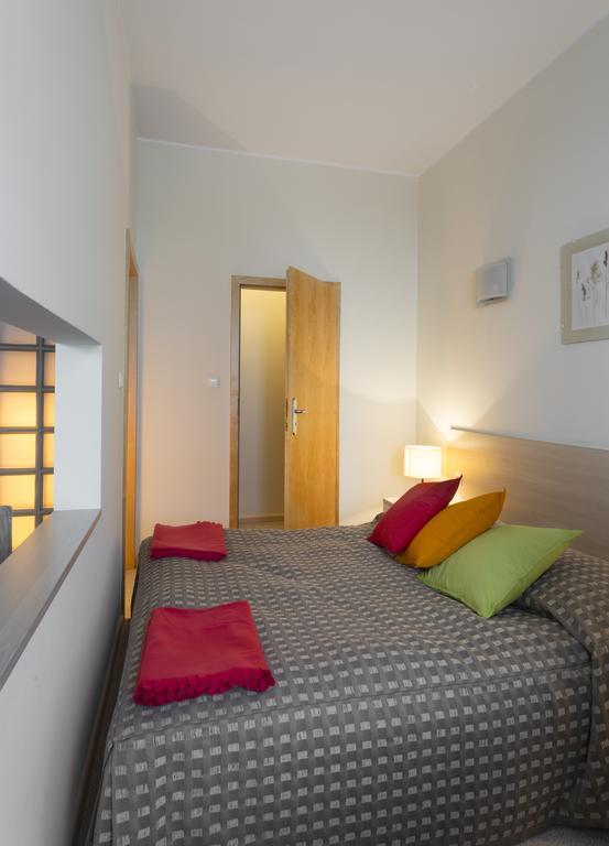 Apartamenty Media Park Varsavia Esterno foto